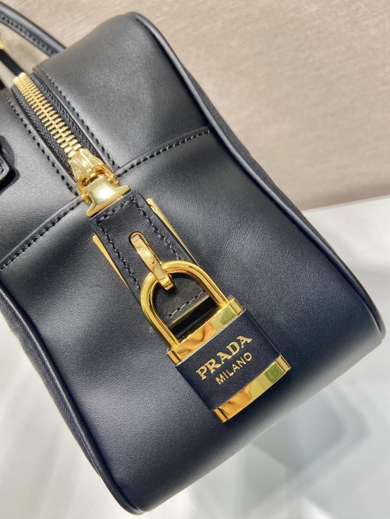 Pra*a top handle bags